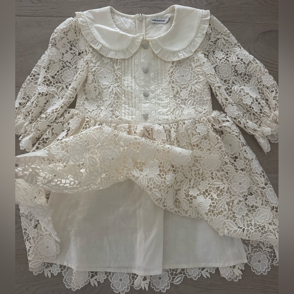 SELF-PORTRAIT Girls Embellished guipure lace dress
Cream color size 7-8 - Picture 7 of 13